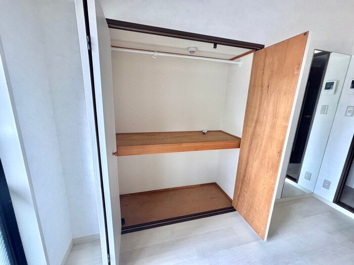物件内観写真16　(収納)