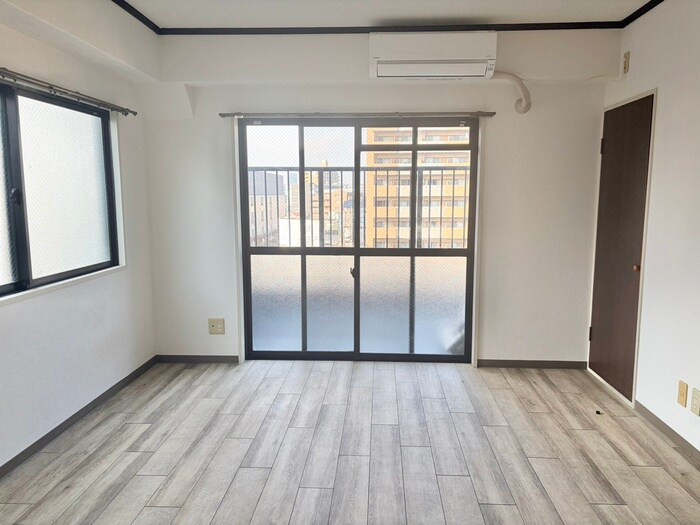 物件内観写真22　(居室)