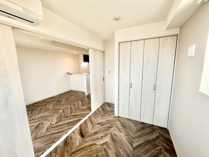 物件内観写真9　(居室)