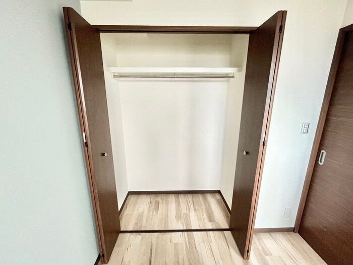 物件内観写真11　(収納)