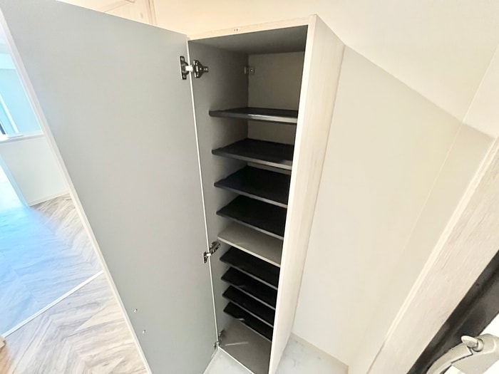 物件内観写真11　(靴箱)