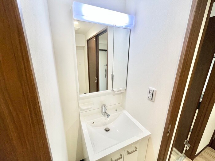 物件内観写真13　(洗面)