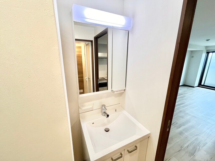 物件内観写真13　(洗面)