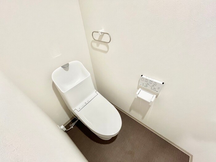 物件内観写真13　(トイレ)