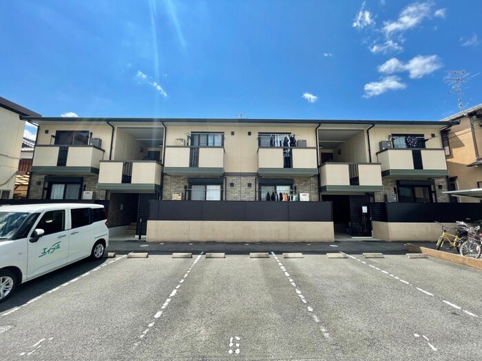 物件外観写真2　(外観写真)