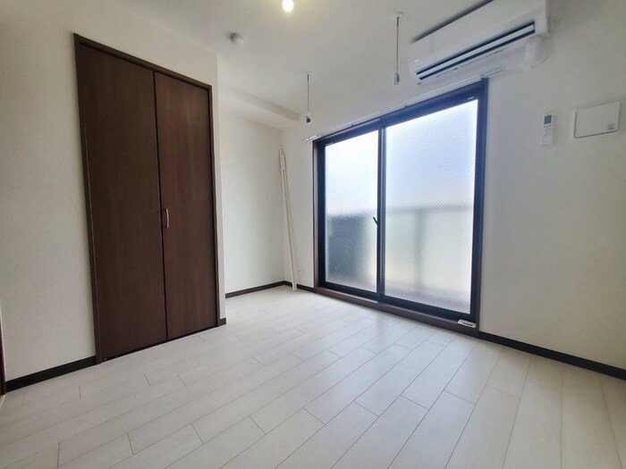 物件内観写真11　(居室)