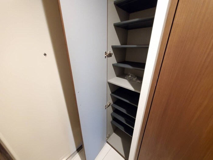 物件内観写真20　(靴箱)