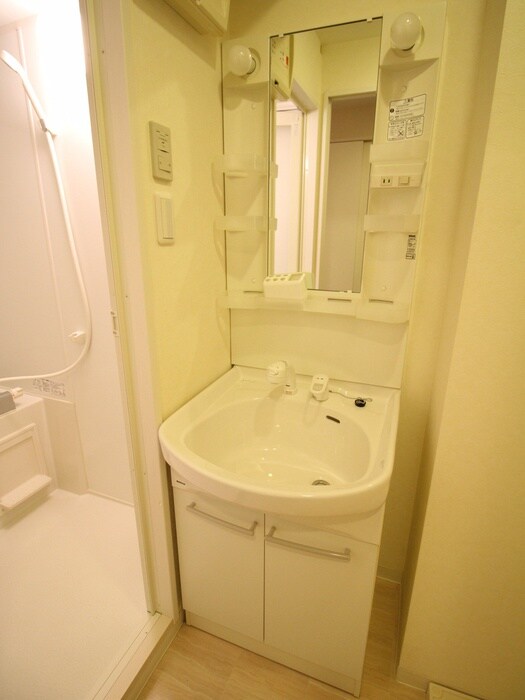 物件内観写真7　(洗面)