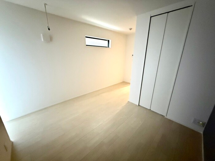 物件内観写真18　(居室)