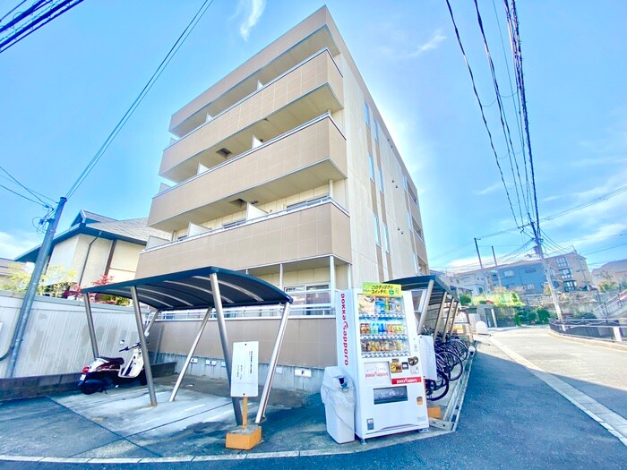 物件外観写真1　(外観写真)