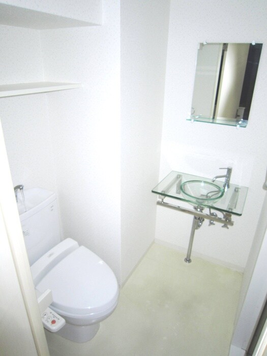 物件内観写真13　(トイレ)