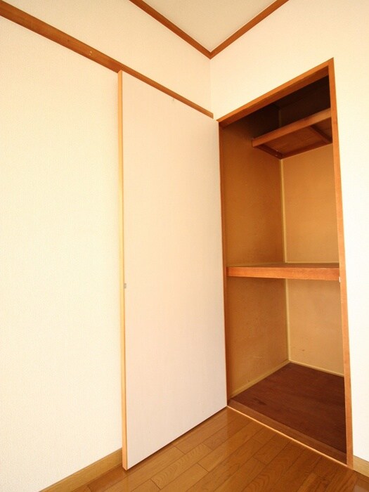 物件内観写真7　(収納)
