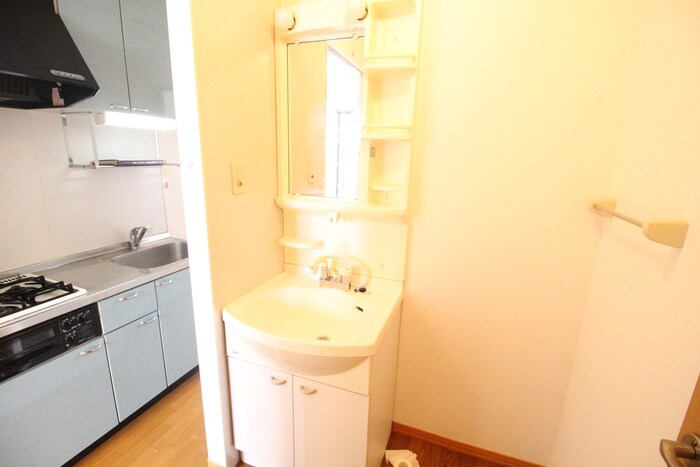 物件内観写真10　(洗面)