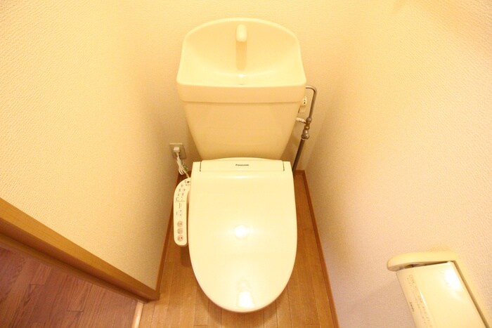 物件内観写真12　(トイレ)