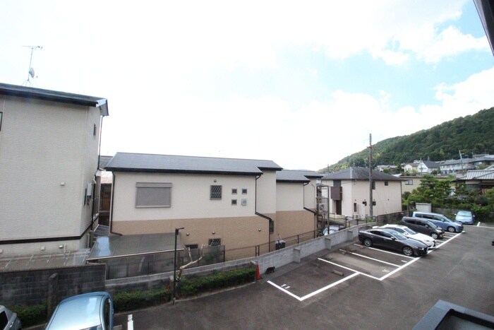 物件内観写真15　(室内からの展望)