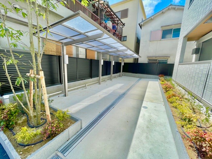 物件外観写真5　(駐輪場)