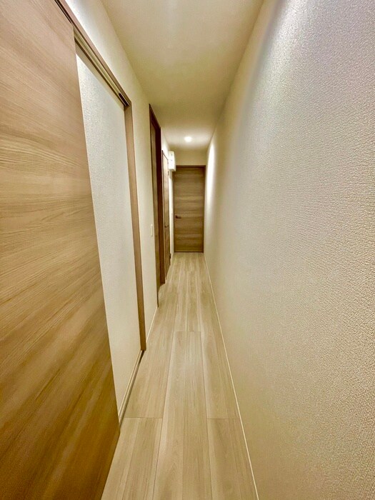 物件内観写真19　(廊下)