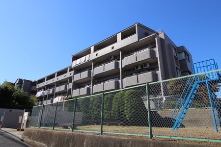 ﾒﾛﾃﾞｨ-ﾊｲﾑ枚方牧野公園(１１３)外観写真