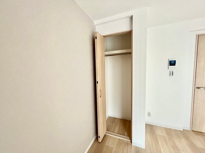 物件内観写真15　(収納)
