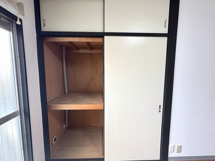 物件内観写真10　(収納)