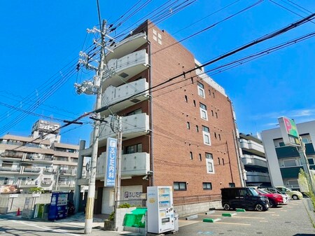 礎外観写真