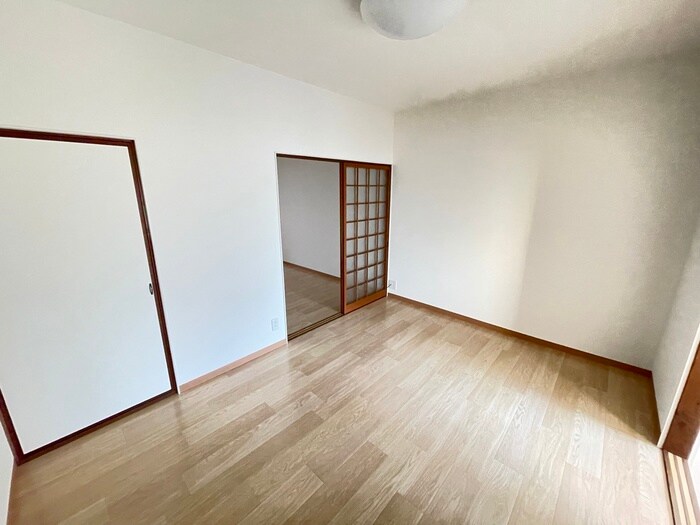 物件内観写真6　(廊下)