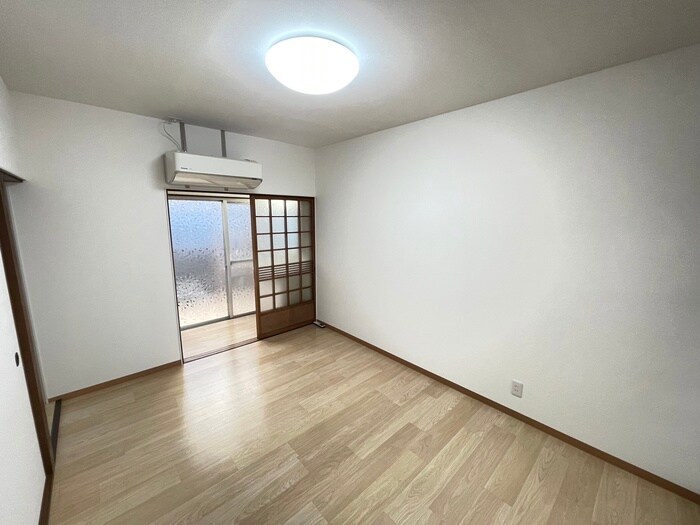 物件内観写真7　(廊下)