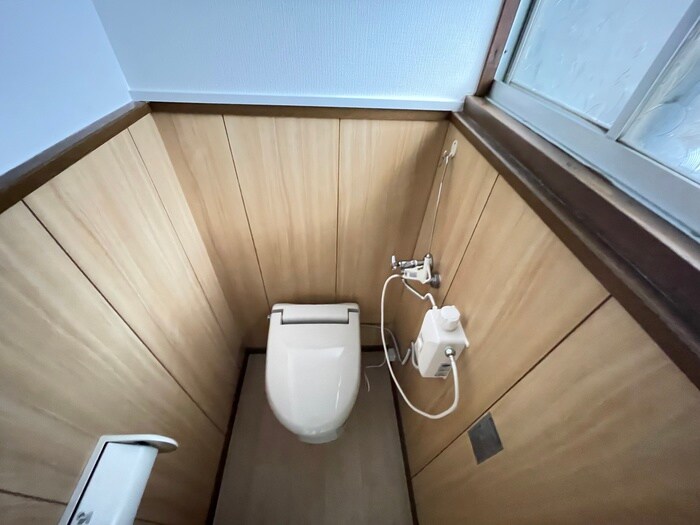 物件内観写真15　(トイレ)