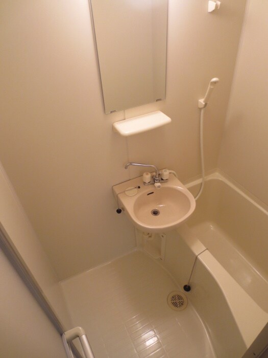 物件内観写真6　(バス／シャワールーム等)