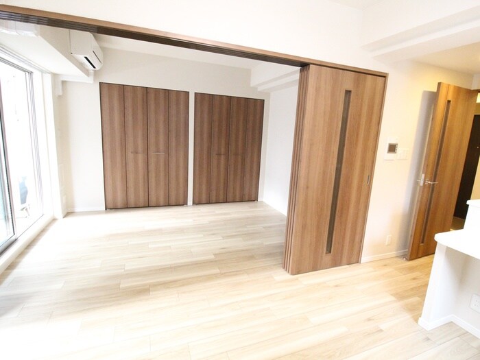 物件内観写真9　(居室)