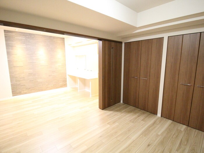 物件内観写真9　(居室)