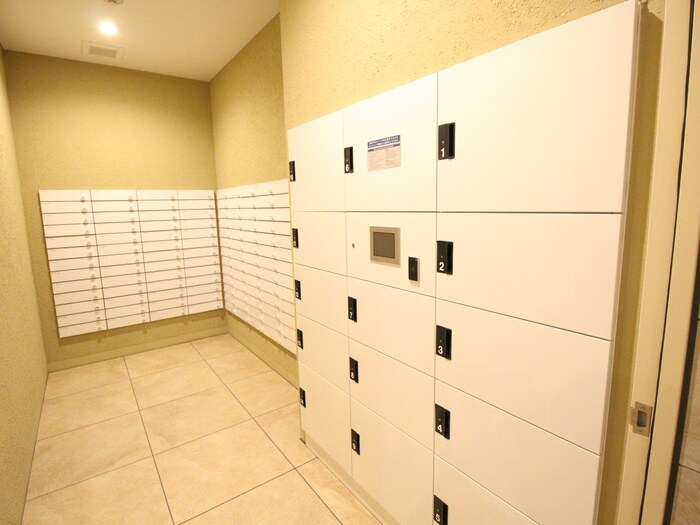 物件外観写真6　(建物設備)