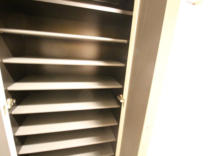 物件内観写真18　(室内からの展望)