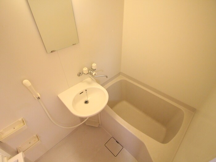 物件内観写真10　(バス／シャワールーム等)