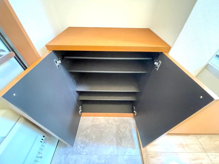 物件内観写真18　(靴箱)