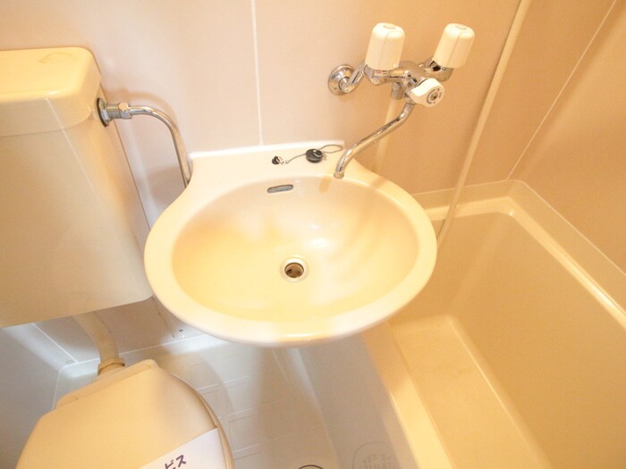 物件内観写真11　(洗面)