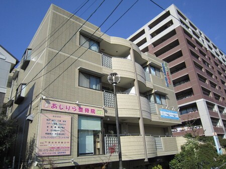 富尾マンションⅢ外観写真