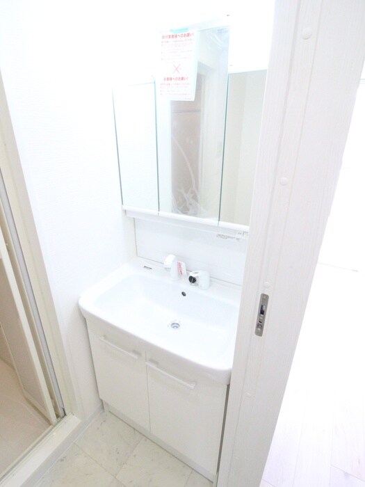 物件内観写真10　(洗面)