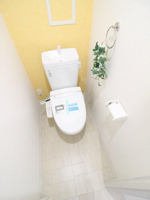 物件内観写真12　(トイレ)