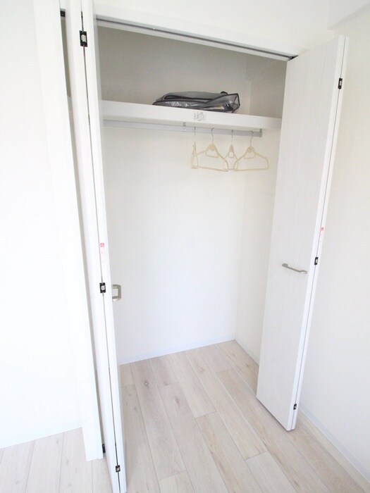 物件内観写真15　(収納)