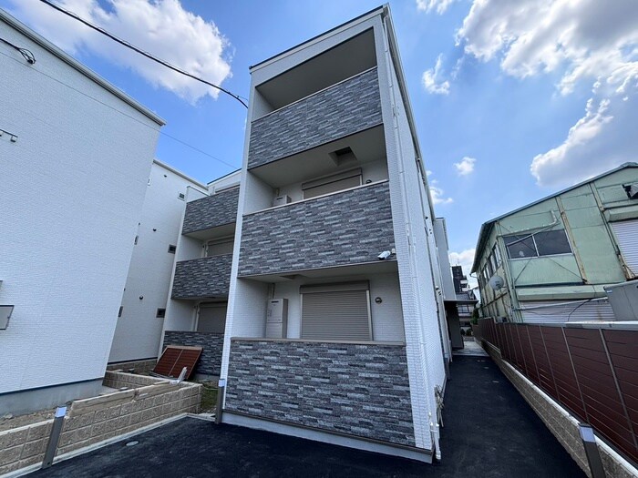 物件外観写真1　(外観写真)