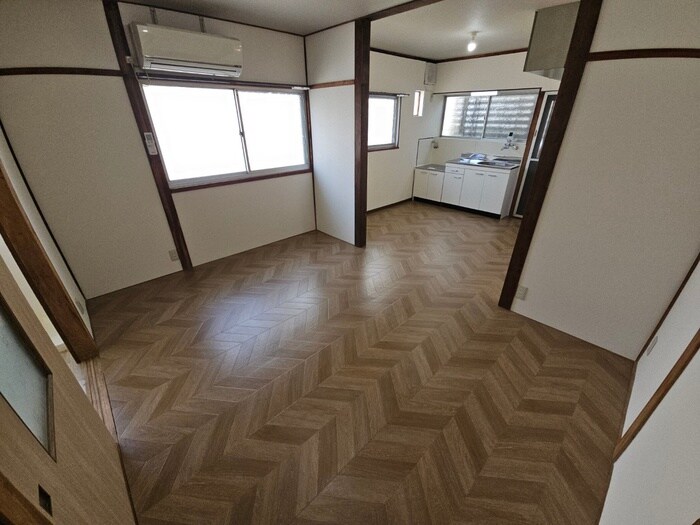 物件内観写真8　(居室)