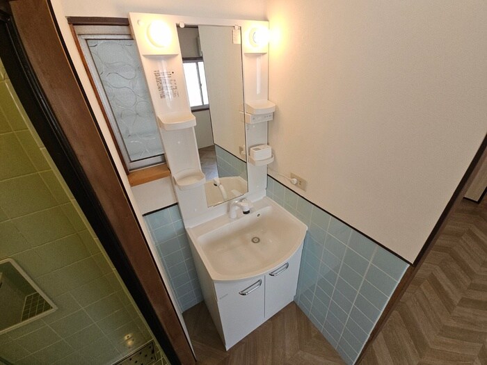 物件内観写真9　(洗面)
