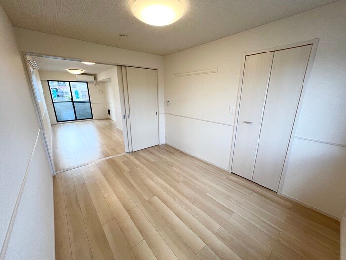 物件内観写真11　(居室)