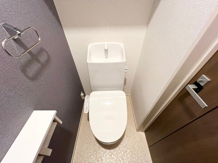 物件内観写真15　(トイレ)