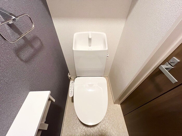 物件内観写真15　(トイレ)