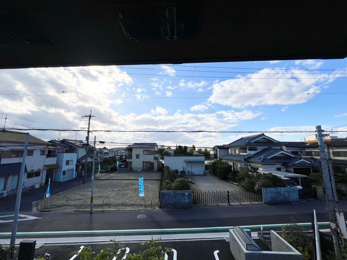 物件内観写真22　(室内からの展望)