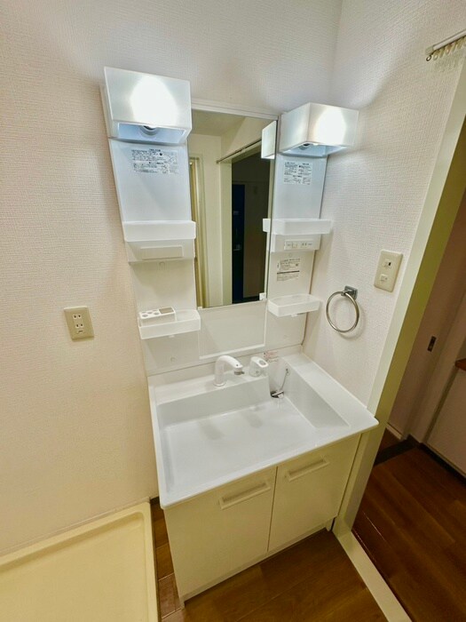 物件内観写真13　(洗面)