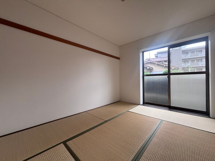 物件内観写真10　(居室)