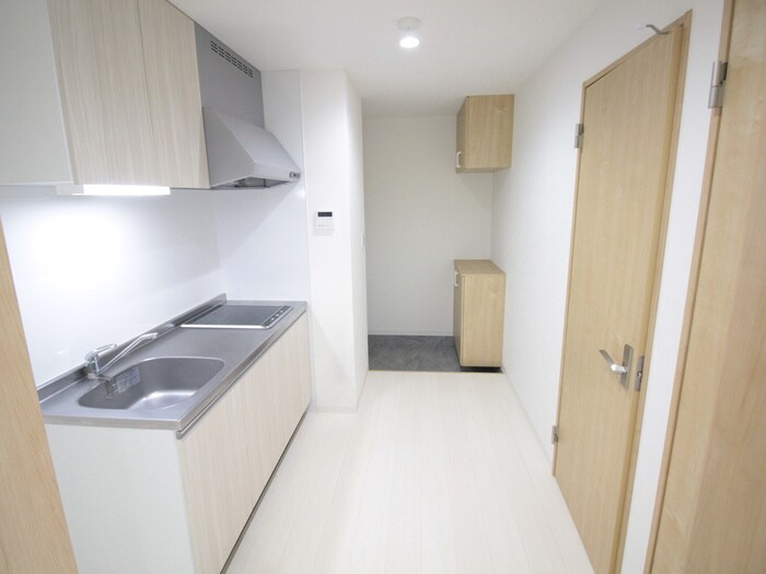 物件内観写真8　(廊下)